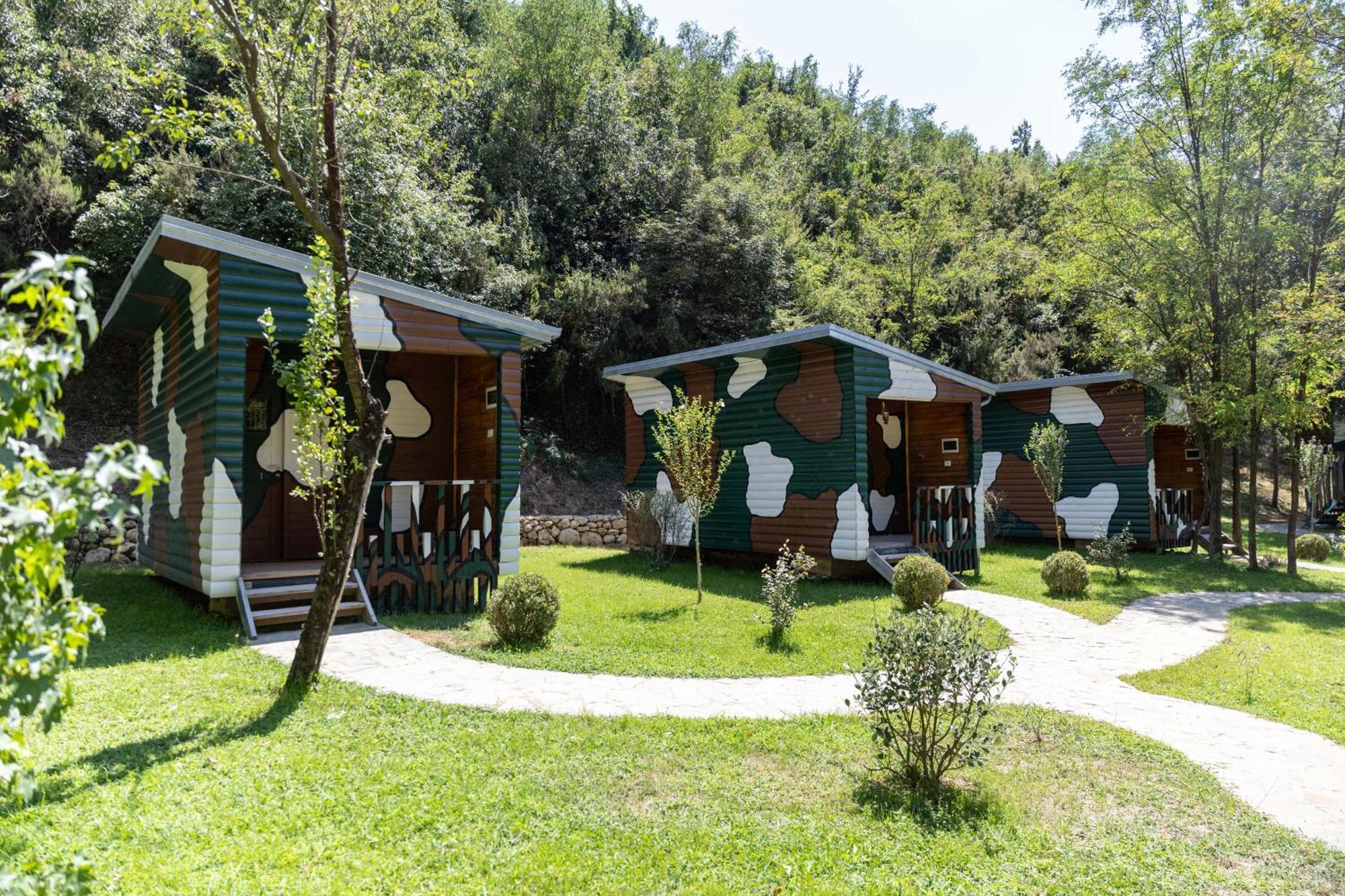 Kazerma E Cerenit Hotel Surrel Kültér fotó